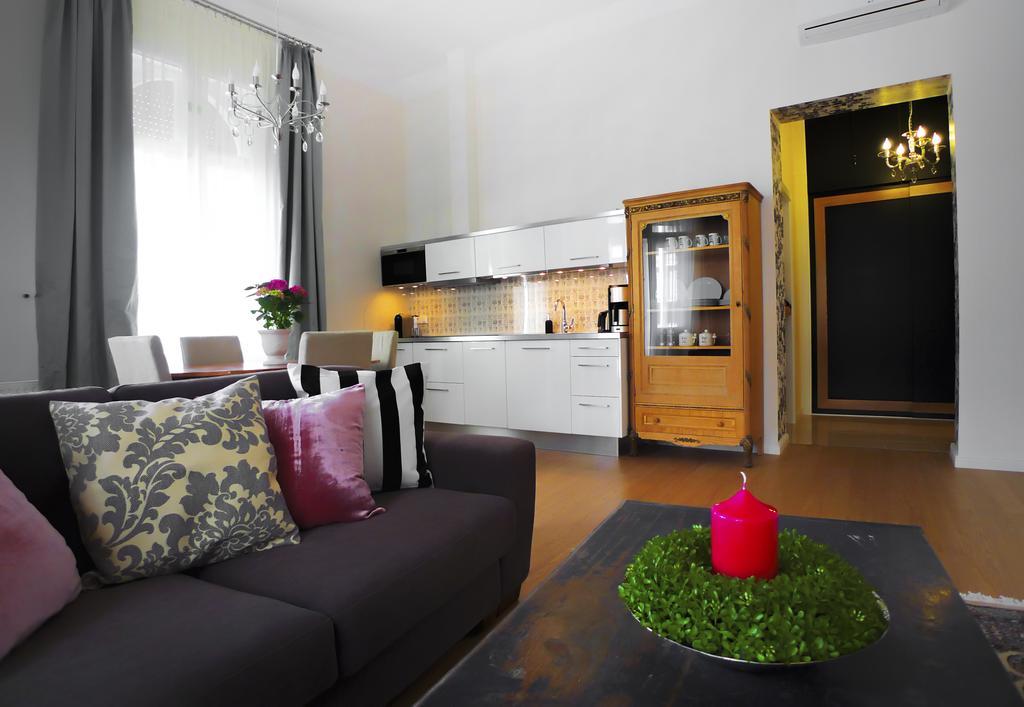 Golden Stars Budapest Apartments Exterior foto